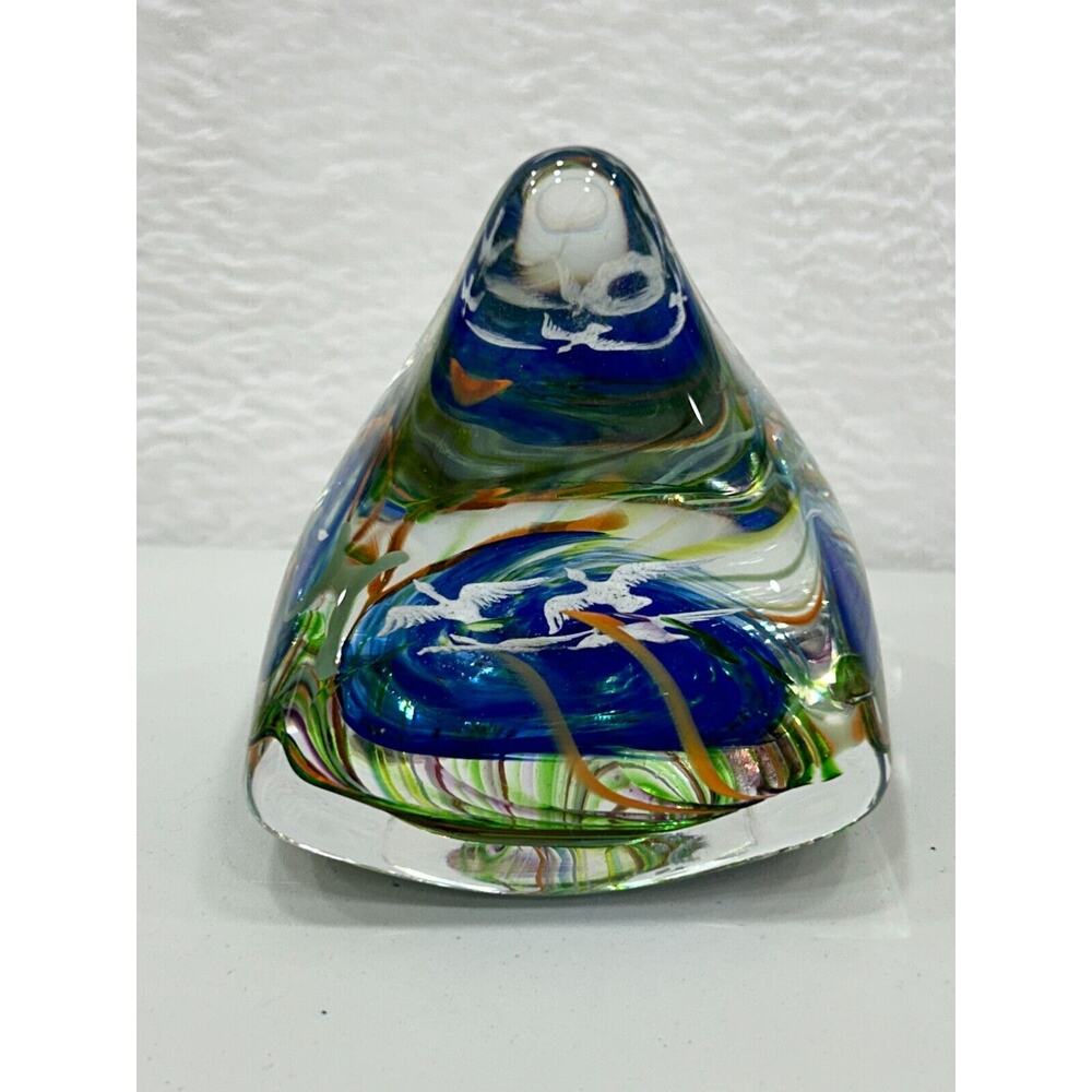 Art Glass Fred‎ Wilkerson Multicolor Hand Blown Glass Birds Paperweight Signed